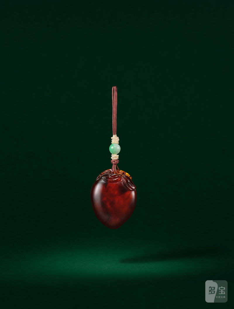 清十八/十九世紀　琥珀桃形佩 | A FINE AMBER 'PEACH' PENDANT - 图3